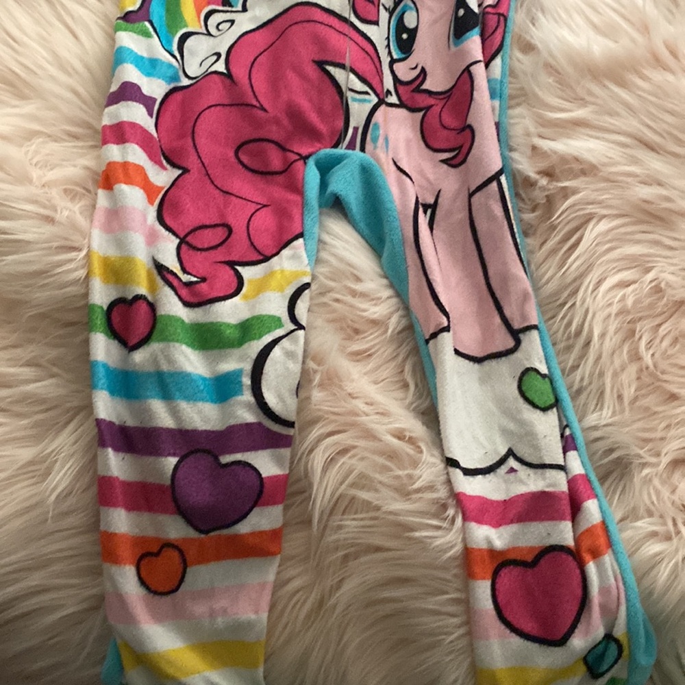 Kids Pajamas - Picture 2 of 5